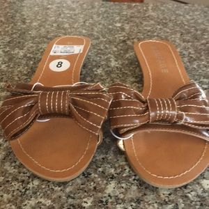 Slip on Rampage sandal